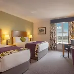 Maldron & Leisure Centre, Galway فندق 4*