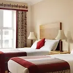 Maldron & Leisure Centre, Galway فندق 4*