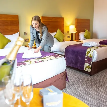 Maldron & Leisure Centre, Galway Otel 4*