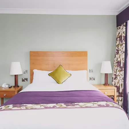 Maldron & Leisure Centre, Galway 4* Oranmore