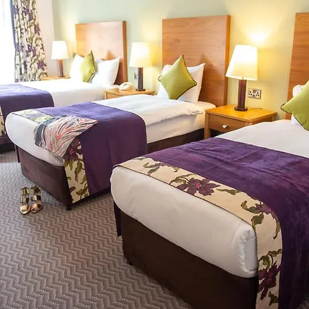Maldron & Leisure Centre, Galway Hotel 4*