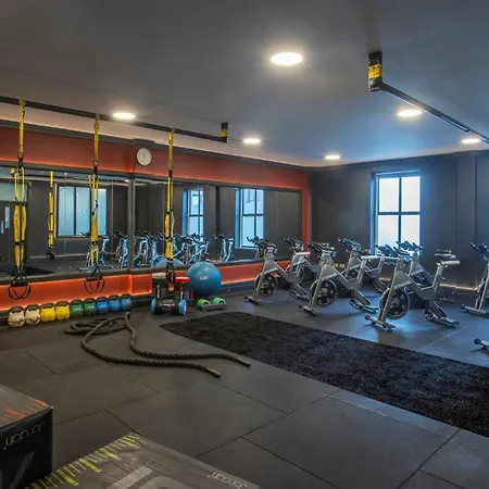فندق Maldron & Leisure Centre, Galway