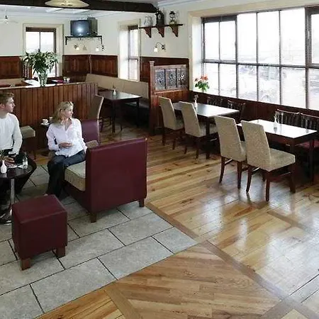 Maldron & Leisure Centre, Galway 4*