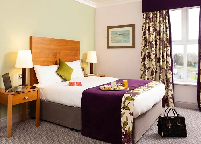 Maldron & Leisure Centre, Galway 4*