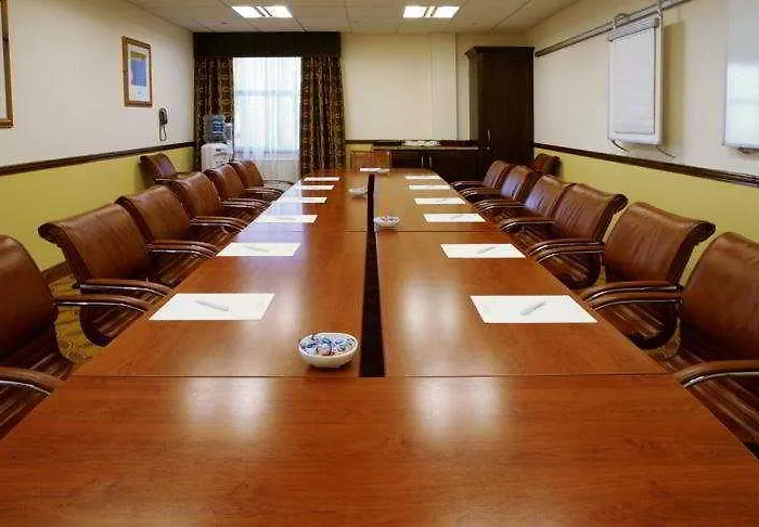 Maldron & Leisure Centre, Galway Hotel