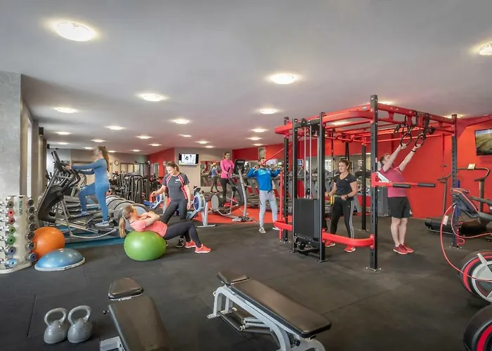 Maldron & Leisure Centre, Galway 4*